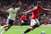 3-2！队长平英超纪录 7.5亿豪门锁定第三 铁腰主场告别战观众起立送别